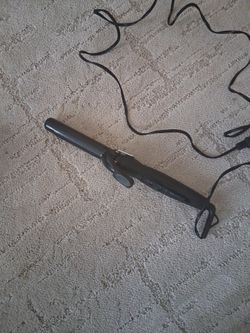Vivitar Curling Iron