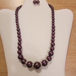 Party Pearls Purple Necklace