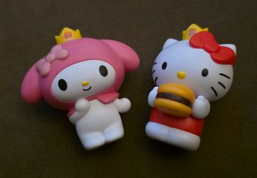 TRADE Hello Kitty x Burger King toys