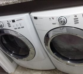 NICE! MAYTAG FRONT LOAD WASHER AND DRYER SET.  Delivery Install