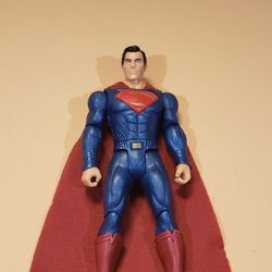Superman 6" Action Figure 