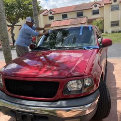 Parabrisas  ( Windshield )