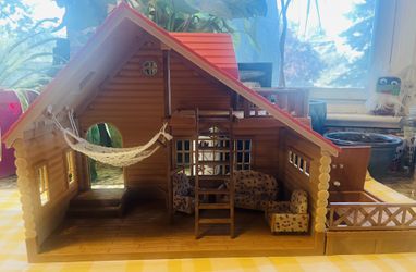 Calico Critters Lakeside Lodge with living room set