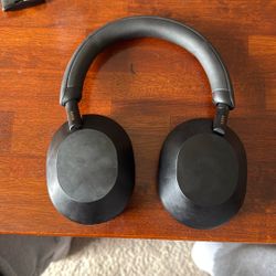 Sony XM5