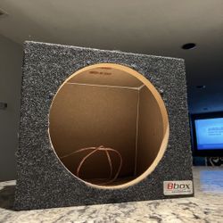 12" Subwoofer Box