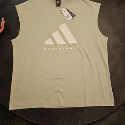 Adidas Basketball T-shirt