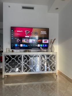 Samsung 65” Q70C QLED 4K Smart TV – 120Hz + Remote