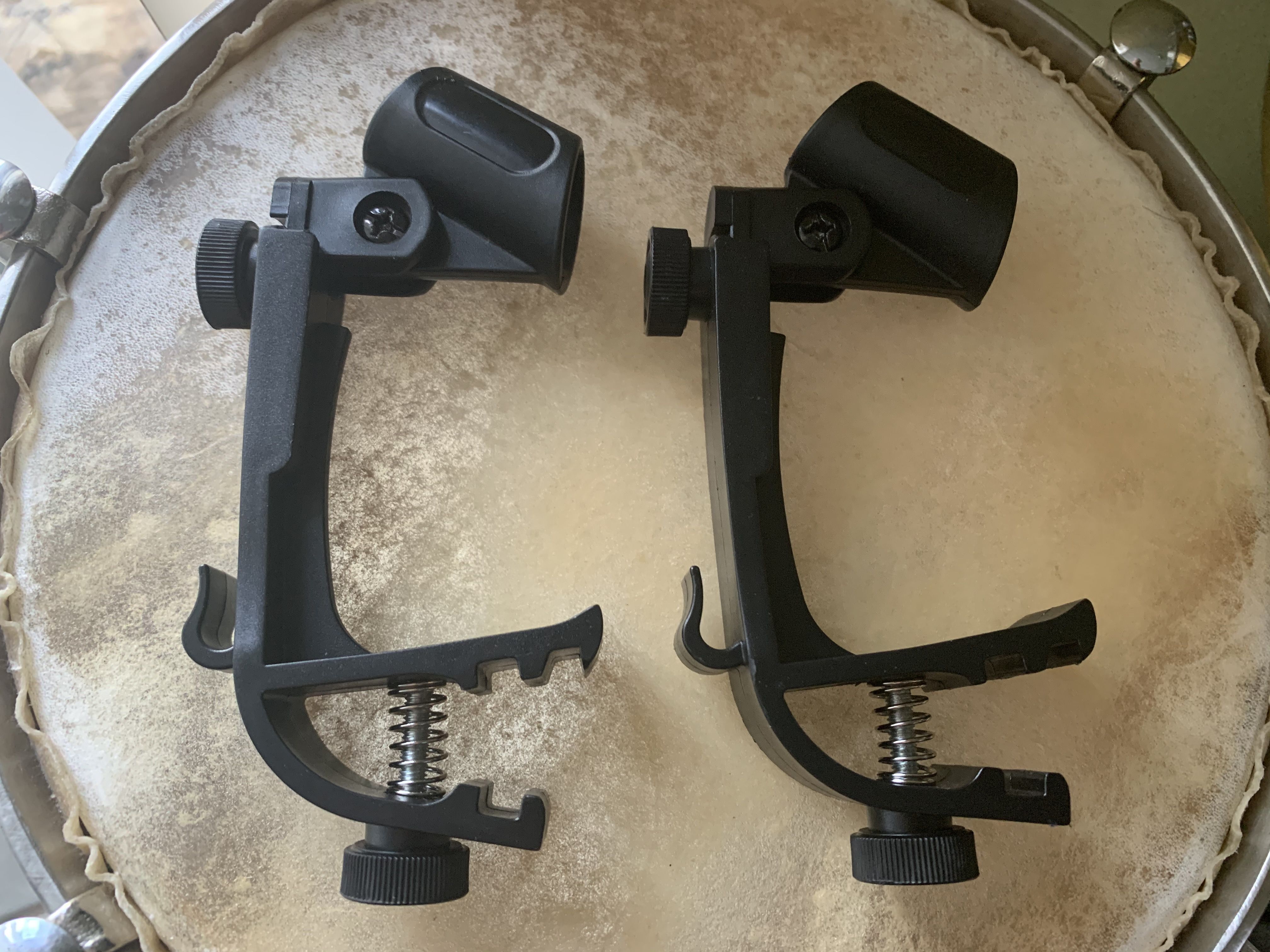 2x Plastic Adjustable Clip On Drum Rim Shock Mount Microphone Mic Clamp Holder