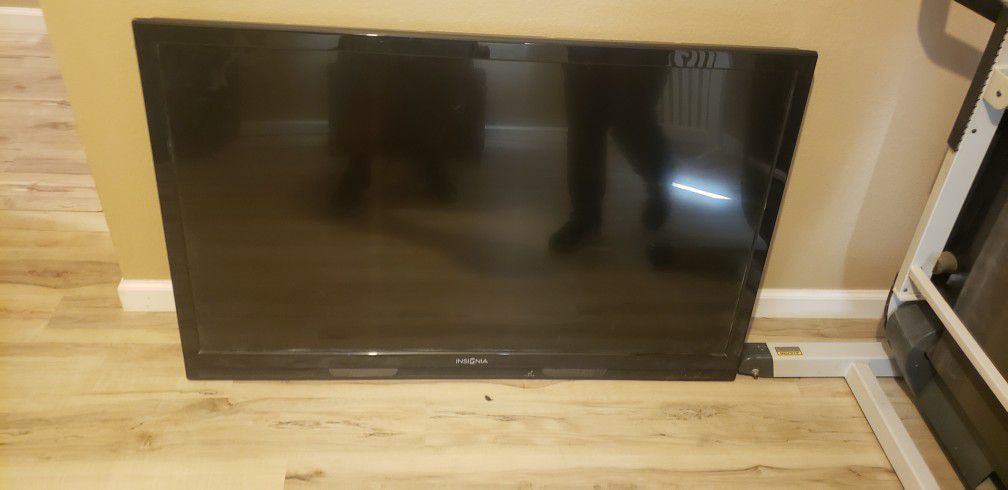 55 " Insignia  Flat-screen  TV  For sale