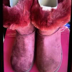 So Women’s Boats Size 6