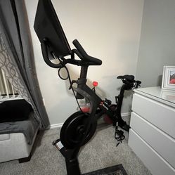 Peloton Bike