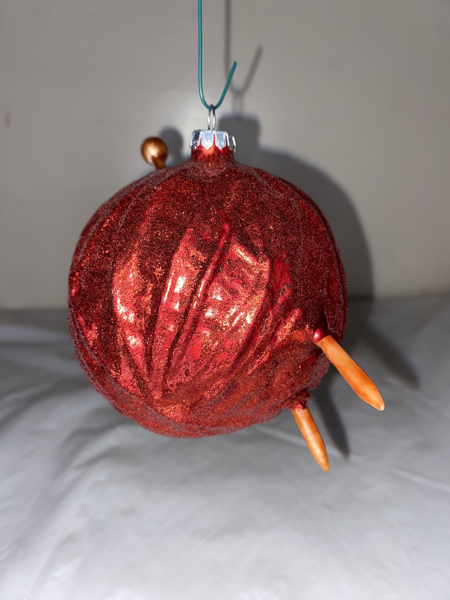 Ball of Yarn Knitter's Christmas Ornament Ball Red Glitter