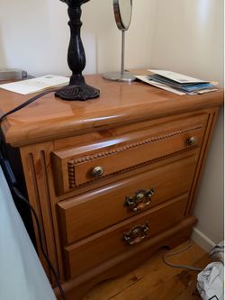 Night stand