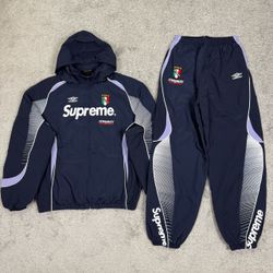 Supreme UMBRO  suit men size Large