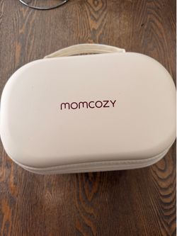 Momcozy breast pump
