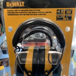 Dewalt Ear Protection With Am Fm Radio $40