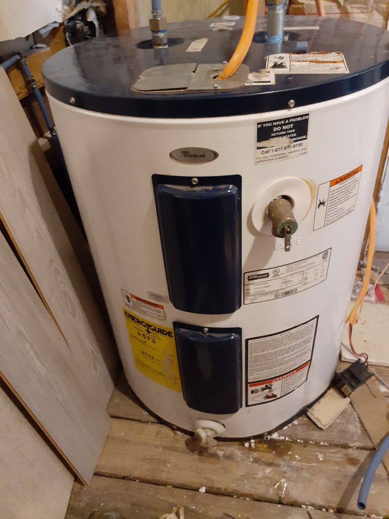 Whirlpool electric hot water heater 40 gallon