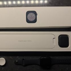 Apple Watch Series 8