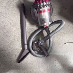 Dyson big ball mile tie floor pro vacuum