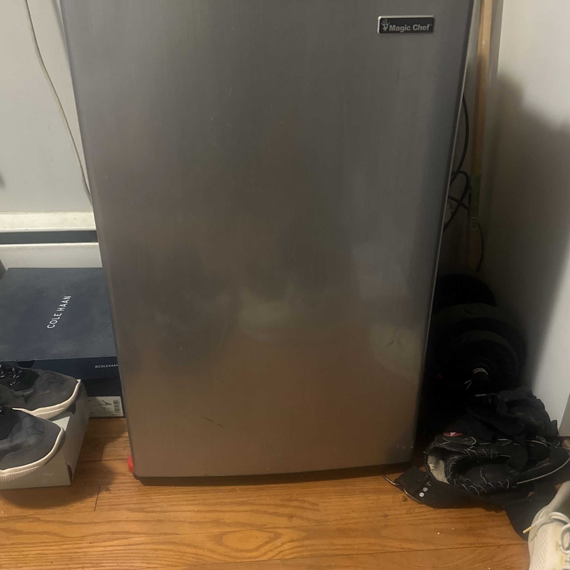 Magic Chef Mini Fridge