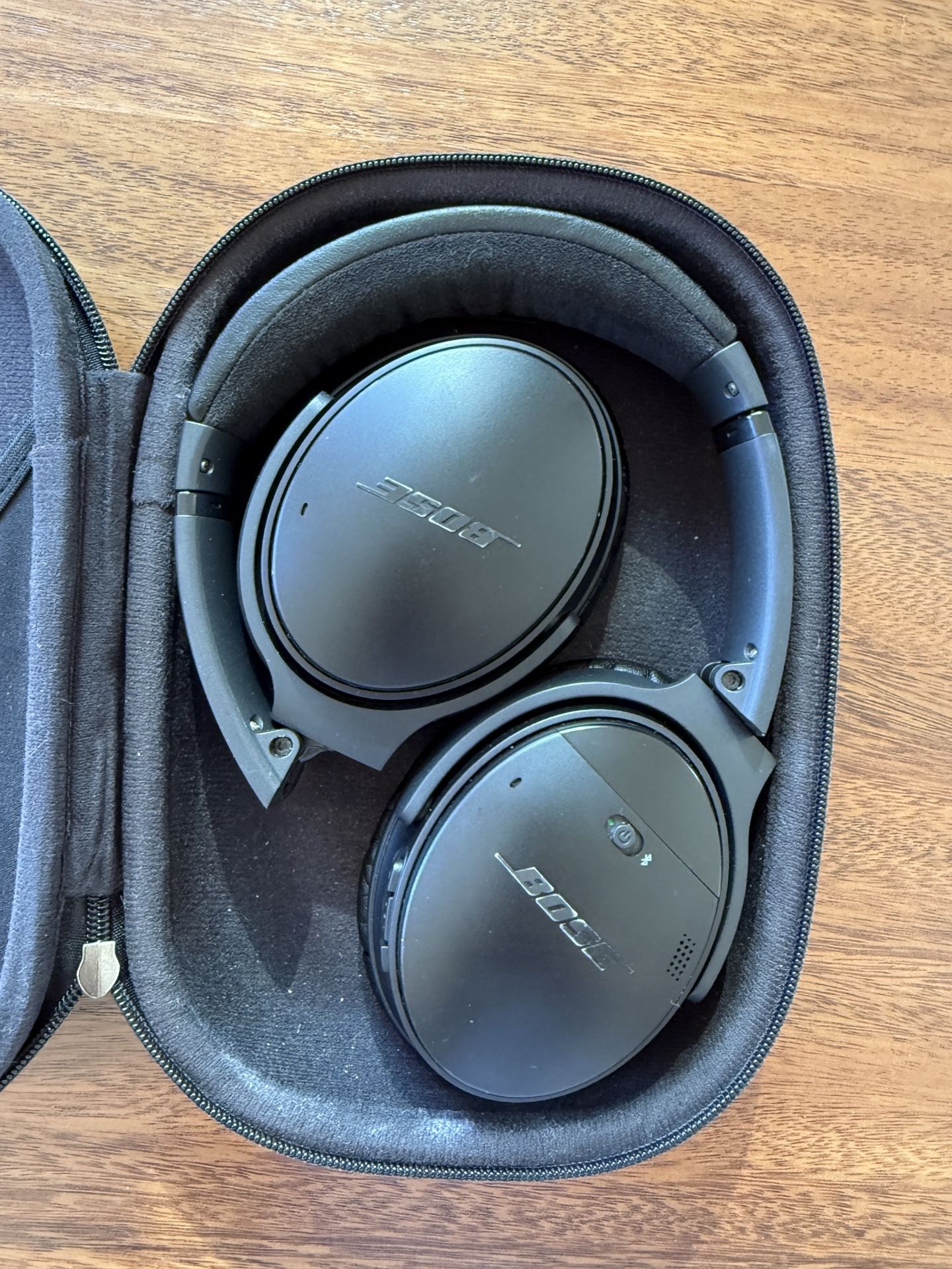 Bose QuietComfort Noise Canceling Wireless Over-Ear headphones