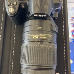 Nikon Digital Camera With Lens 