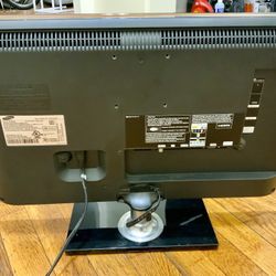 Samsung series 22 in ch 1080p 60Hz LED LCD HD tv