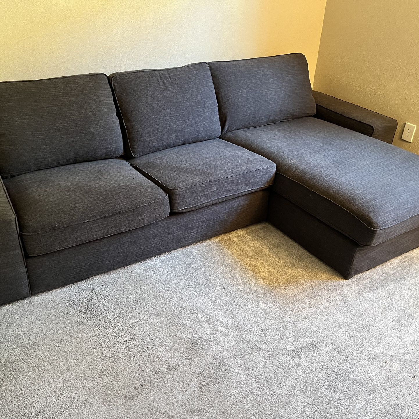 L Shape Couch, Good Condition 