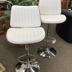 Adjustable Height Stool