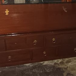 "Friends" Collection Apothecary Table