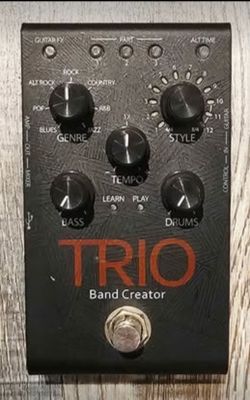 DIGITECH TRIO BAND CREATOR PEDAL