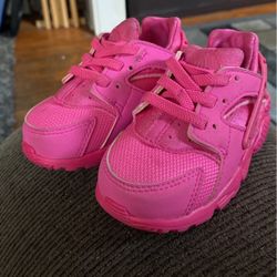 Toddlers Size Nike Huaraches