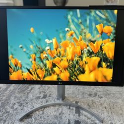 LG 27-inch 4K UHD HDR Monitor