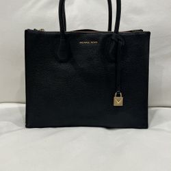 Michael Kors Mercer Black Bag