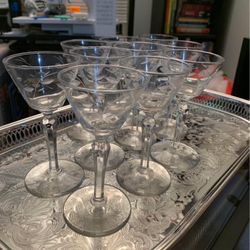 Set Of 10 Etched Glasses 