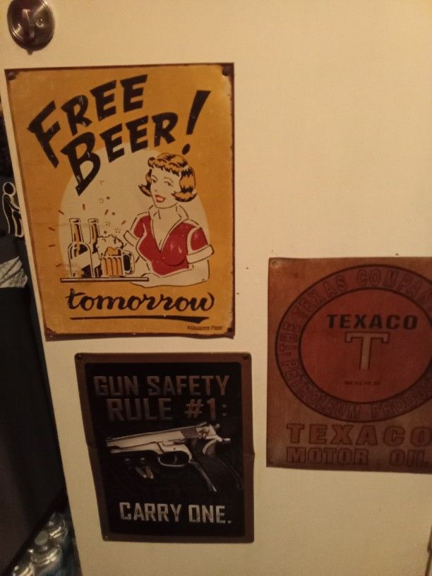 7 Old Metal Signs