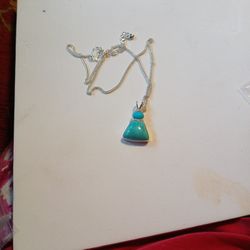Sterling Silver Turquoise Necklace 
