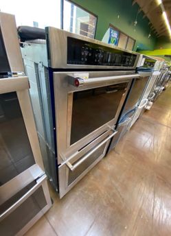 Double ov en KitchenAid 30 inch wide stainless steel