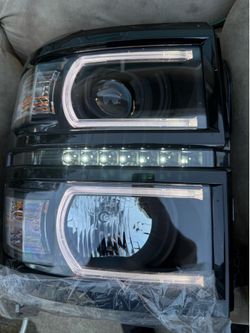 14-15 Chevy Silverado Black Clear Reflector Dual LED Strip Projector Headlights