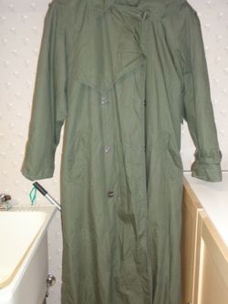 GALLERY Women Green Long Trench Coat size 8