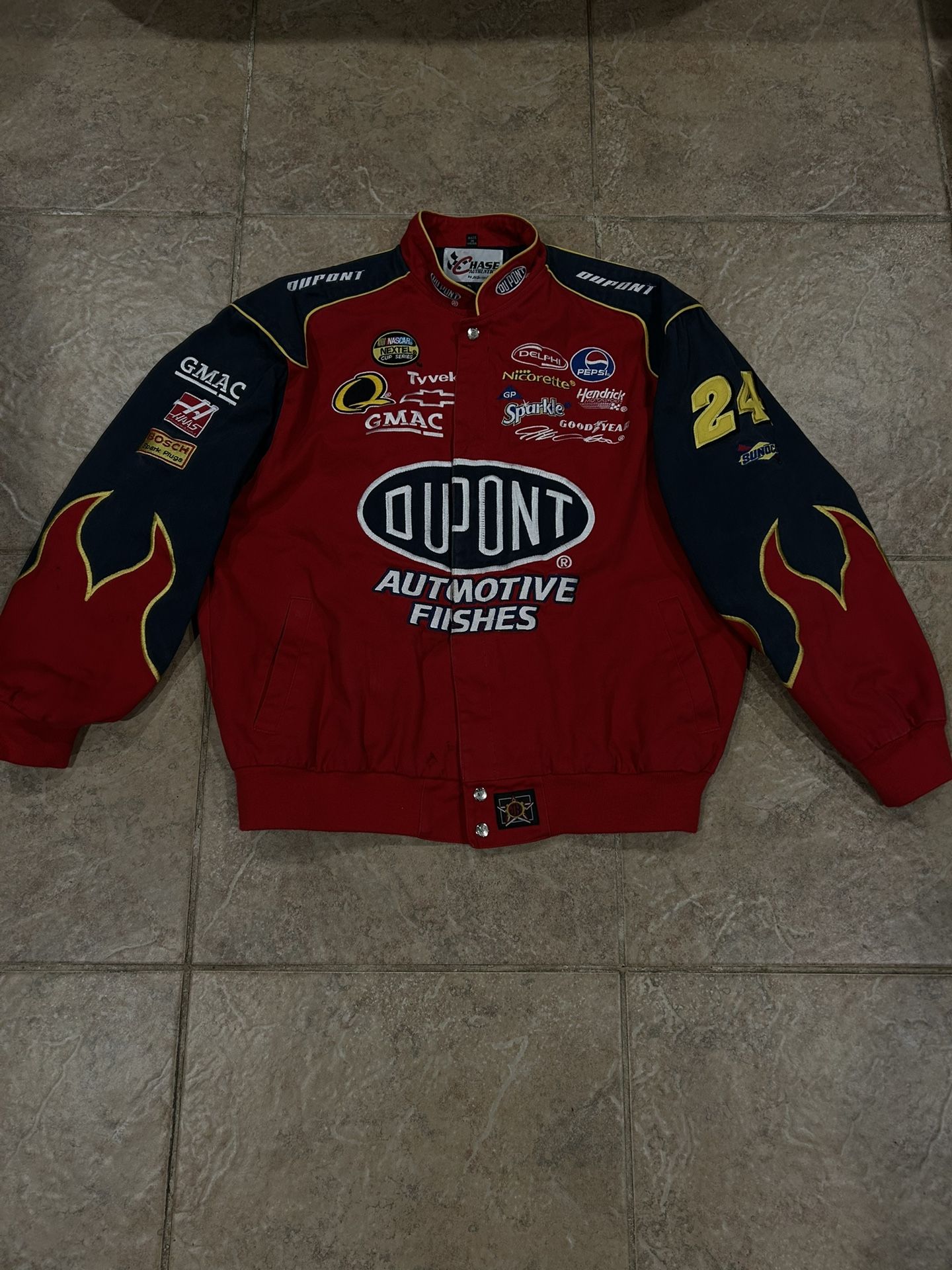 Chase Authentics 2004 Jeff Gordon 24 DuPont NASCAR JH Design Flames Jacket XL