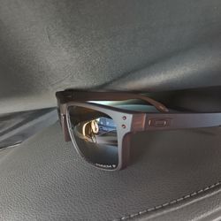 Oakley Sunglasses 