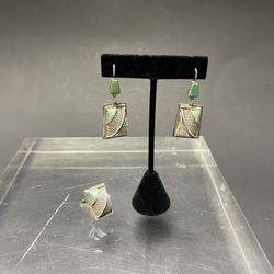 Set of 3 Vintage Russian Art Deco Sterling Filigree Earrings & Ring w/Green Turquoise Inlay, Marked :( 26.8 grams) 