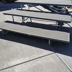 Wenger Tourmaster 3-Step Gray Choral Risers 78x25h 7set/13pc Single/3 Raises 