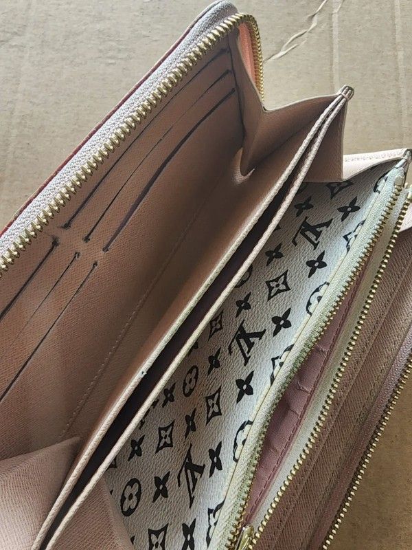 AUTHENTIC LOUIS VUITTON GIANT MONOGRAM CONTINENTAL WALLET 