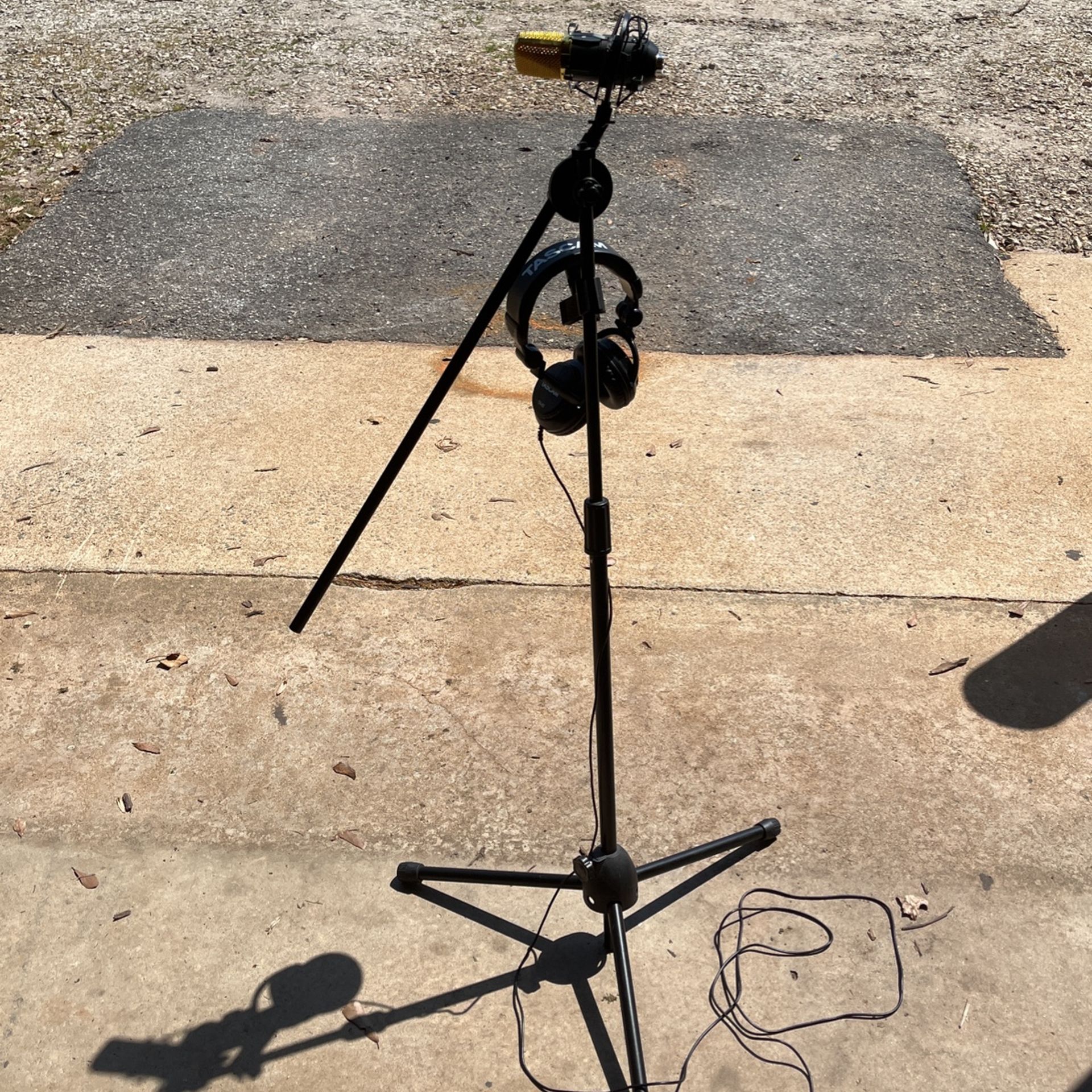 NEEWER NW -700 Microphone With Stand, And TASCAM Headphones