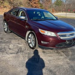 2011 Ford Taurus