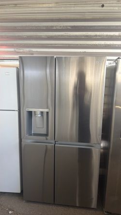 LG side by side fridge