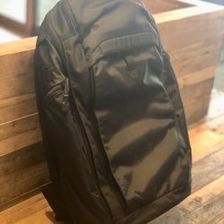 Black Vertex Gamut