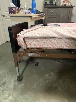 Adjustable bed